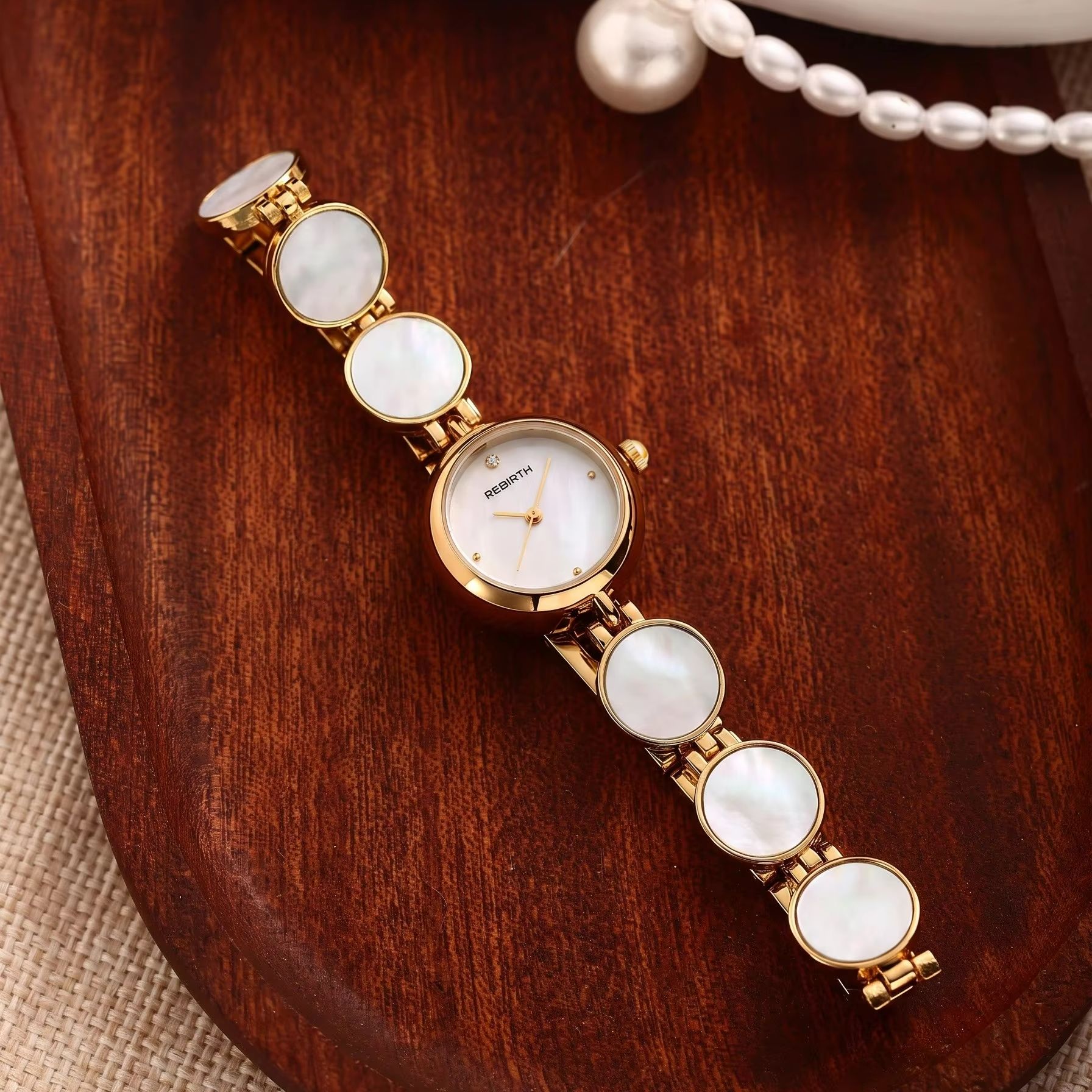 Jewelry Diamond Watches - Edle Damen-Quarzuhr mit vierblättrigem Kleeblatt und