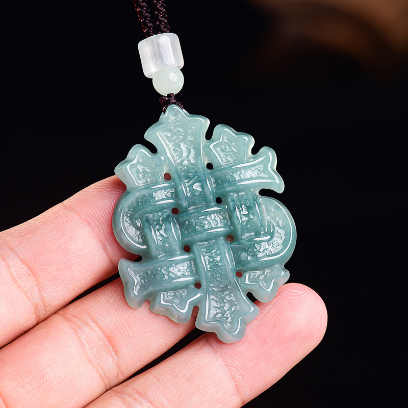Jewelry & Watches Sp Z Oo Janów Lubelski - Natürlicher Burmesischer Jadeit Chinesischer Knoten Anhänger